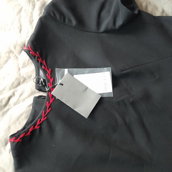 With tags!! Elegant shift dress with side pleats by the genius Alexander McQueen - Picture 3 of 7